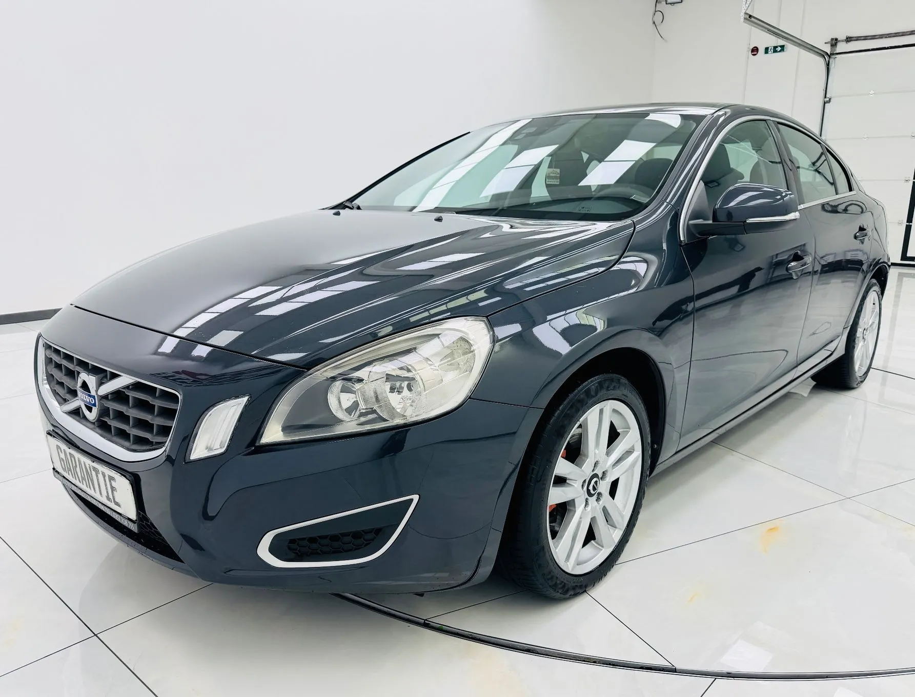 VOLVO S60 2011 2.0D E5 Garantie 12 Luni Rate Avans 0 Doar Cu Buletinul 2011 - WOW Auto Rulate