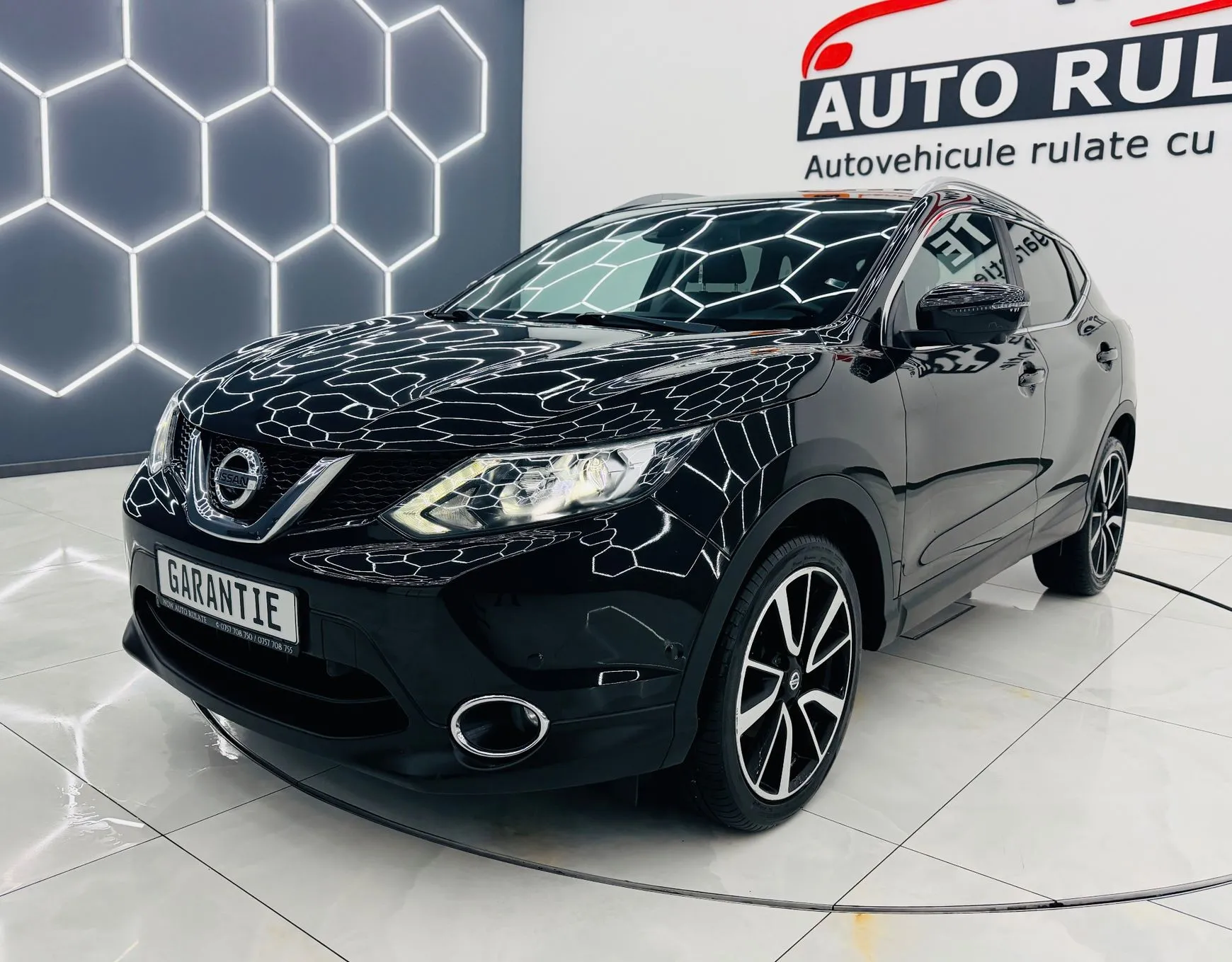 NISSAN Qashqai 2015 1.2I E5 Garantie 12 Luni Rate Avanas 0 Doar Cu Buletinul 2015 - WOW Auto Rulate