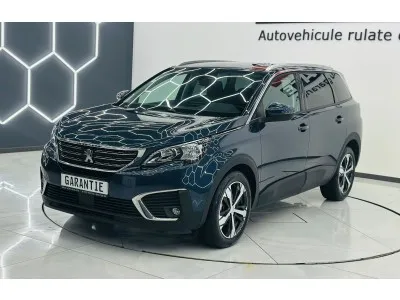 PEUGEOT 5008 2017 1.2i E6 7 Locuri Garantie 12 Luni Rate Avans 0 Doar Cu Buletinul