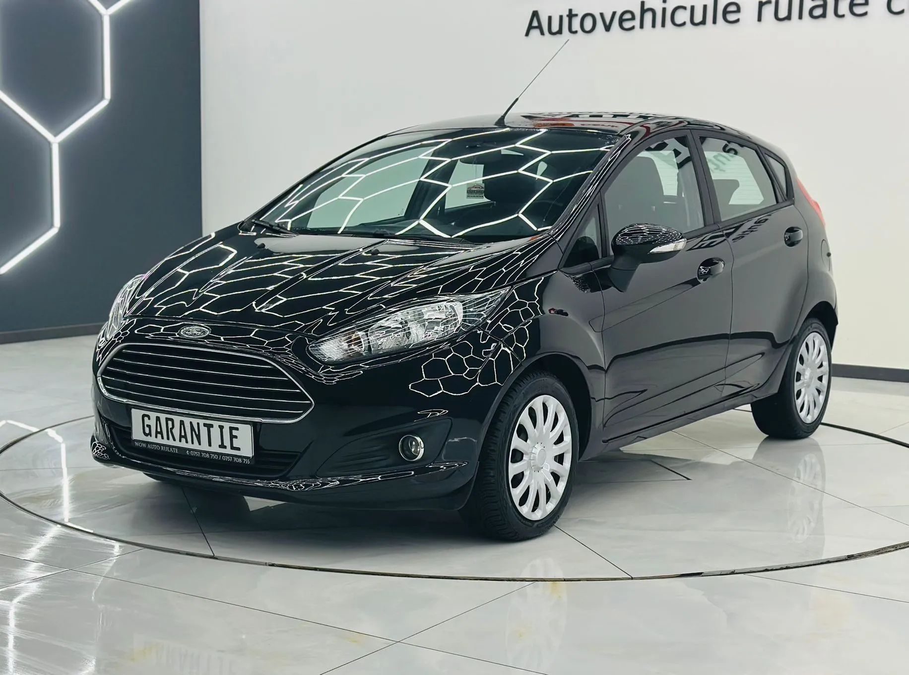 FORD FIESTA 2015 1.0i E5 Garantie 12 Luni Rate Avans 0 Doar Cu Buletinul 2015 - WOW Auto Rulate